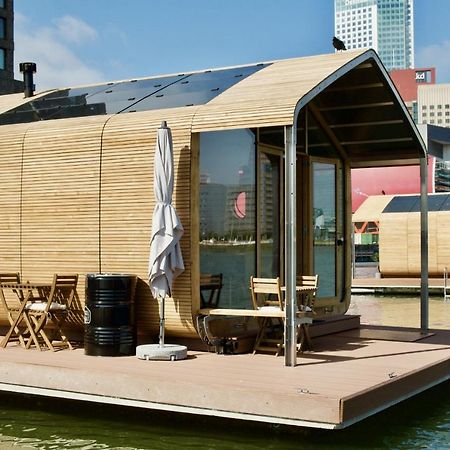 Wikkelboat Nr2 At Floating Rotterdam Rijnhaven Hotel Luaran gambar